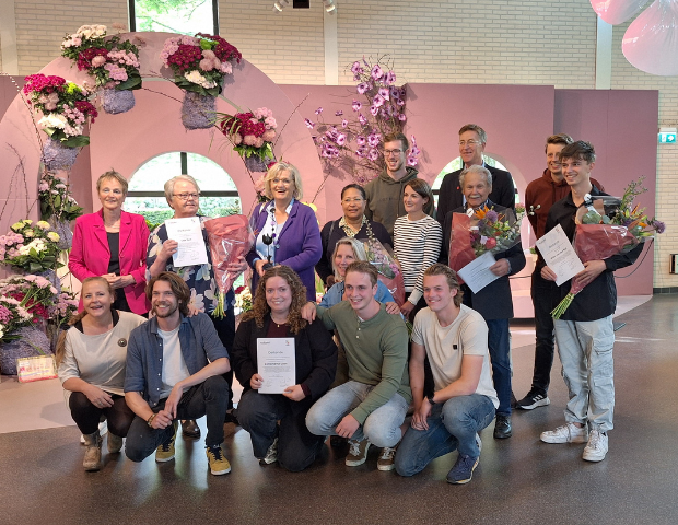 Groepsfoto vrijwilligersprijzen 2025